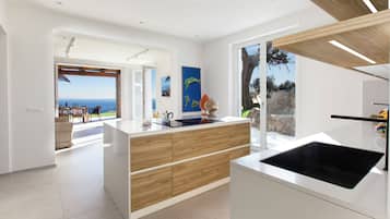 Villa | Private kitchen | Full-size fridge, oven, stovetop, dishwasher