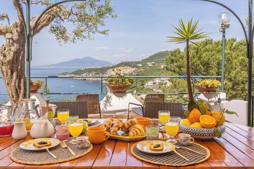 Villa Panorama With Private Pool & View