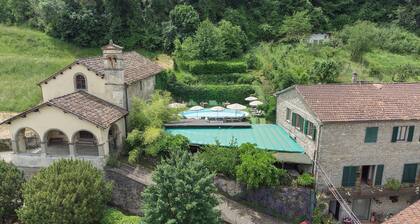 Entire Hilltop Villa With Private Pool In Palazzuolo Sul Senio