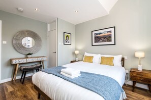 Apartment | 3 bedrooms - Host Stay Canning Quarters I and II (Liverpool)