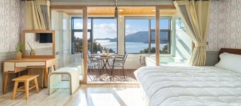 巨济海洋城堡温泉膳宿公寓