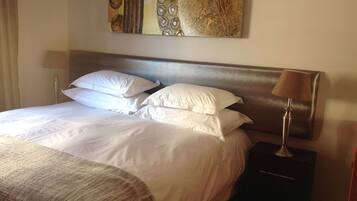 2 chambres, fer et planche Ă repasser, accĂšs Internet