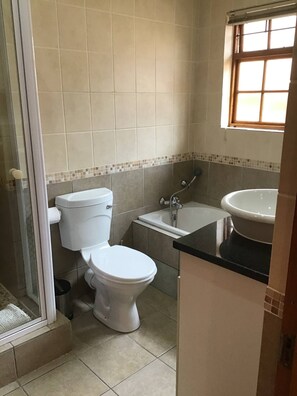 Shower, hair dryer - 2BR Relocation Housing Fully Furnished Secured in Pentagon Park (Bloemfontein)