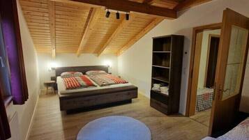 2 bedrooms