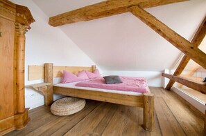 3 bedrooms, Internet, bed sheets