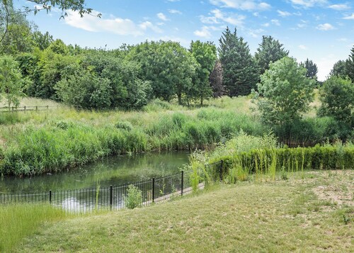 3 bedroom accommodation in Faringdon