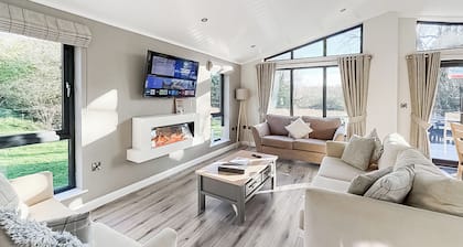 3 chambres à coucher à Faringdon