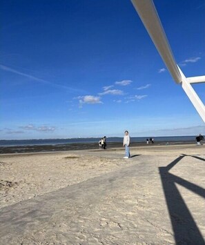 Una playa cerca