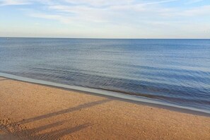Accommodatie ligt op het strand