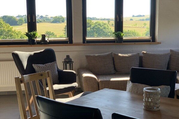 Smart TV, fireplace, video games, DVD player - Chalet St. Lambertus Apartment A (Lambertsberg)