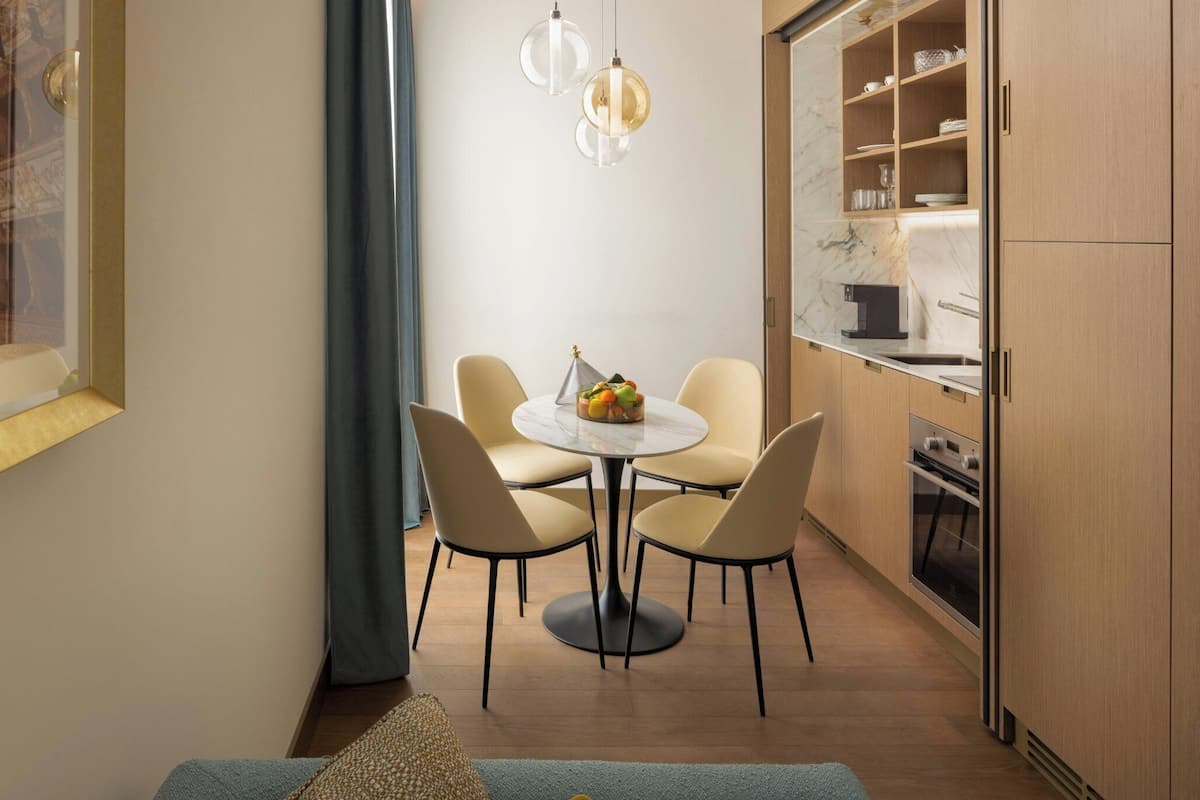 3 chambres, literie hypoallergénique, couette en duvet d'oie, surmatelas