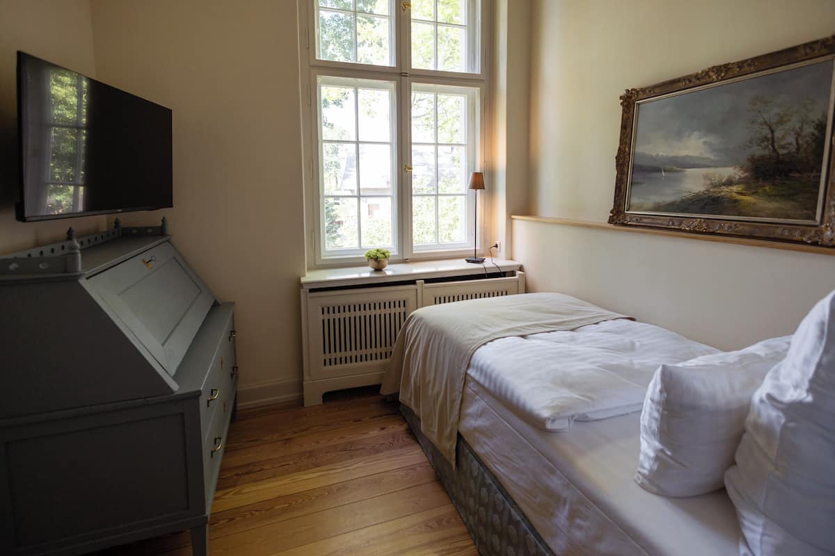 Quarto solteiro | 1 quarto, cofres nos quartos, individualmente decorados