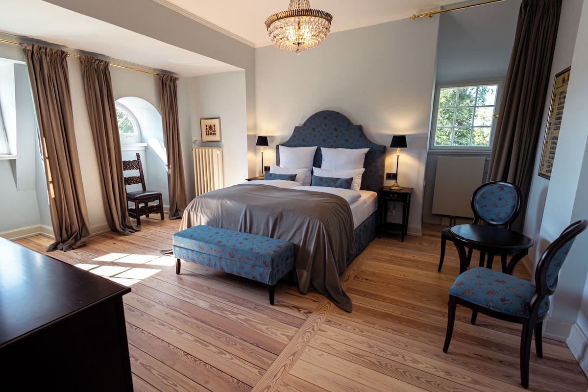 Quarto casal luxo | 1 quarto, cofres nos quartos, individualmente decorados