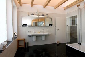 Ducha, secador de pelo