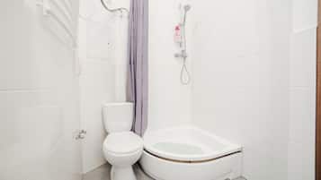 Comfort Apartment | Bathroom
