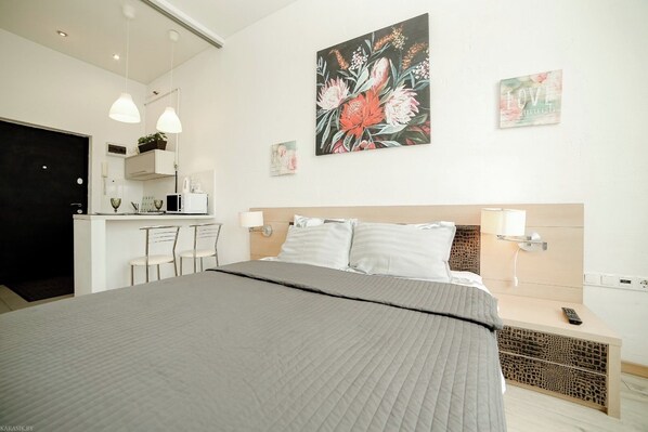 1 slaapkamer, een strijkplank/strijkijzer, gratis wifi