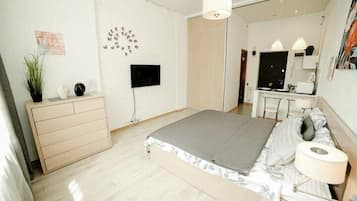Comfort Apartment | 1 bedroom, iron/ironing board, free WiFi