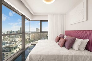 3 bedrooms, iron/ironing board, travel cot, WiFi - Luxury Apartment in the Heart of Jerusalem  Stunning Panoramic Views (Jerusalem)