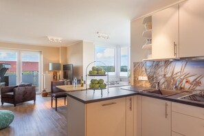 Fridge, microwave, stovetop, dishwasher - Dünenhuus West Modern retreat (Juist)