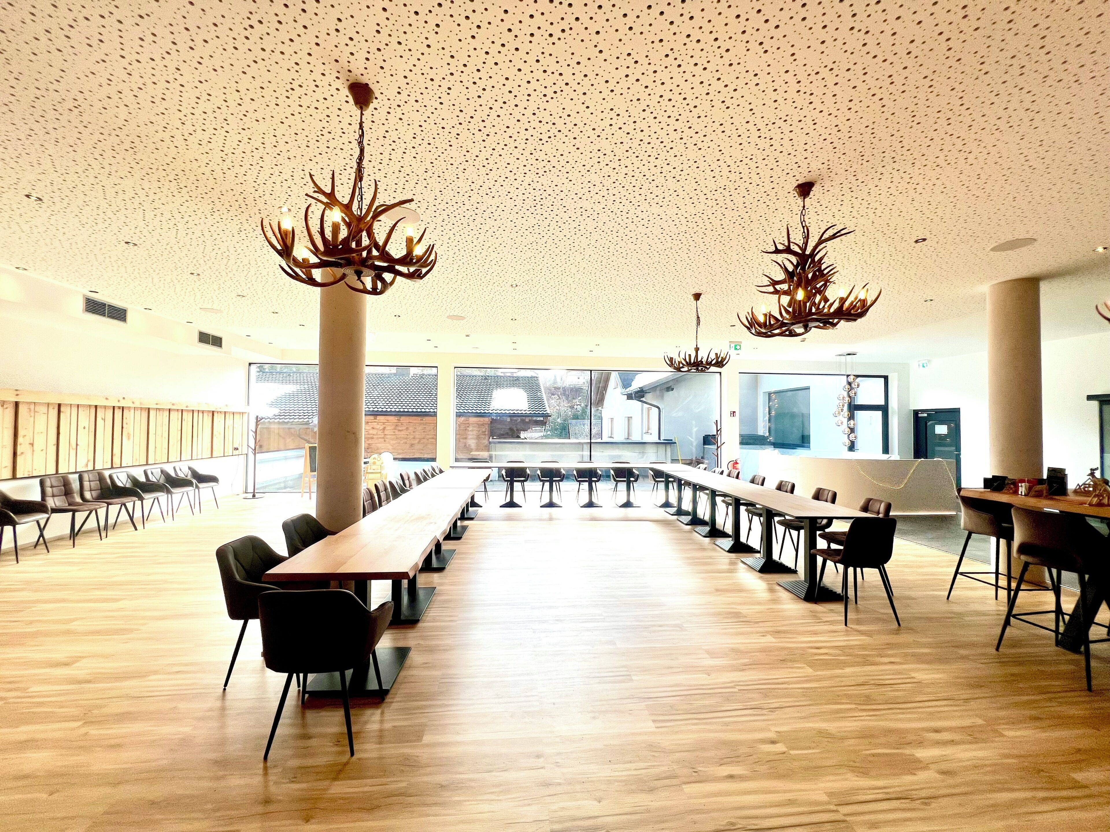 Banquet hall