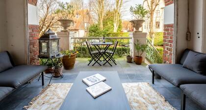 Stunning private villa for 8 people with WIFI, TV and balcony