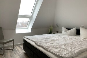 4 habitaciones, tabla de planchar con plancha y wifi gratis