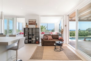 Dining - Luxury villa with trullo and sea view, Villa Deria (Carovigno)