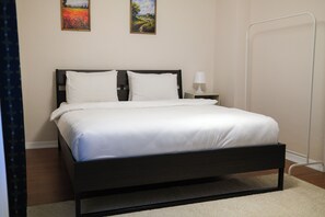 2 dormitorios, tabla de planchar con plancha, wifi y ropa de cama