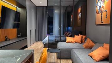 Apartamento superluxo, vista para a cidade | Área de estar
