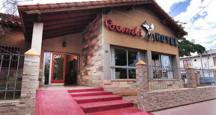 Hotel Punto Sur Avenida