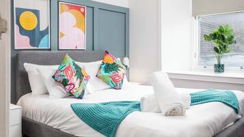 2 bedrooms, iron/ironing board, free WiFi