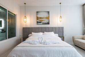 Apartment, 3 Bedrooms, Private Pool, Sea View | In-room safe, blackout curtains, iron/ironing board, free WiFi - Karon Beach Residence (Karon)