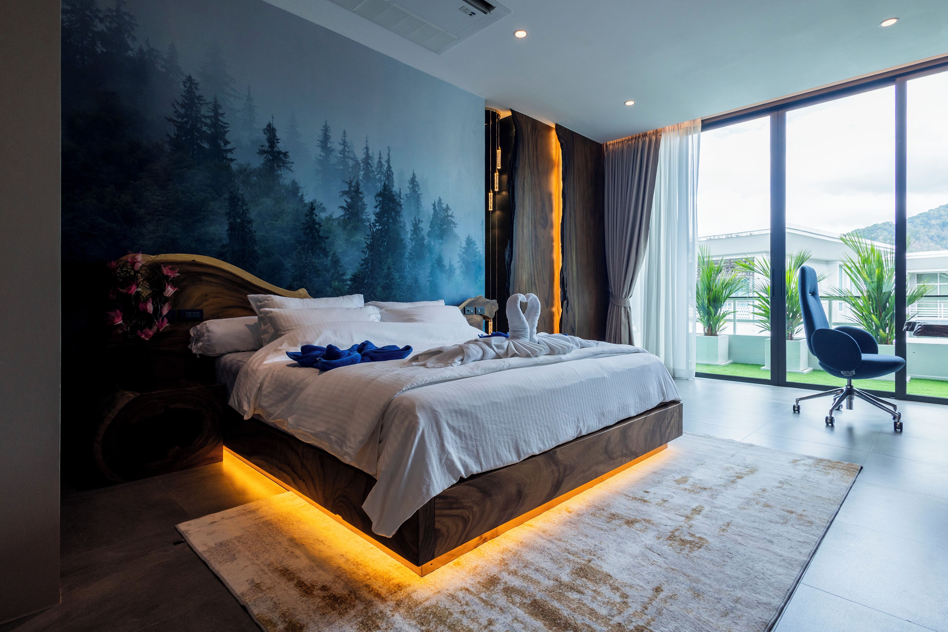 Penthouse - 3 sovrum | Värdeförvaringsskåp på rummet och mörkläggningsgardiner