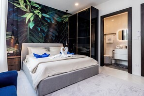 Executive appartement, 3 slaapkamers, uitzicht op zee | Een kluis op de kamer, verduisterende gordijnen