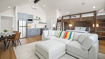 Smart TV, fireplace, offices