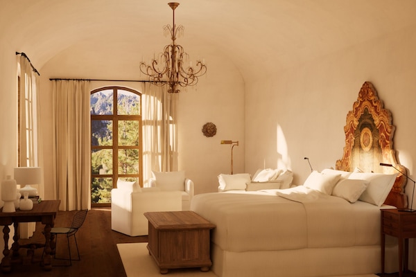 Exclusive Suite, Terrace | Minibar, in-room safe, desk, blackout drapes