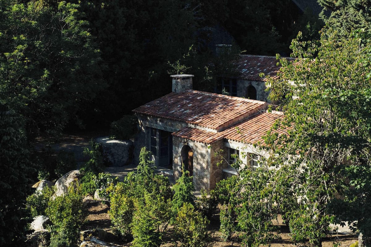 Villa familiare, 1 letto king con divano letto, terrazzo, vista montagna | 1 camera, minibar, una cassaforte in camera, tende oscuranti