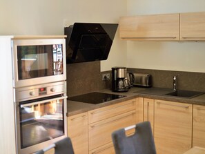 Fridge, microwave, dishwasher