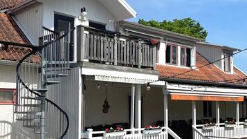 Bagian depan properti