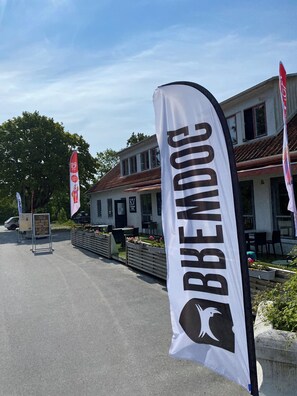 Front of property - Kappelshamns Veranda (Lärbro)