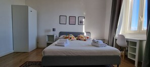 2 camere, ferro/asse da stiro, Wi-Fi, lenzuola