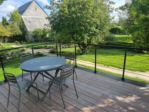 Deluxe Duplex, Garden View | Terrace/patio - La Seigneurie des Ondes (Saint-Benoît-des-Ondes)