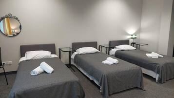 1 bedroom, desk, laptop workspace, free WiFi