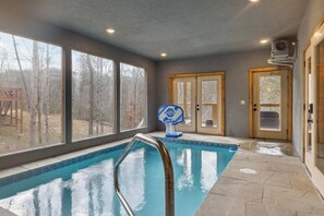 Indoor pool - 2 Bedroom Cabin with Indoor Pool, Game Room, Fire Pit (Sevierville)
