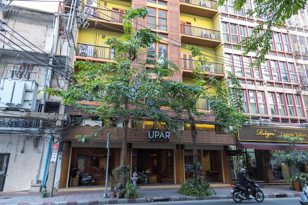 UPAR Hotels Silom