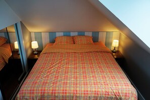 3 bedrooms, travel cot, free WiFi