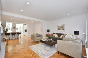 3 bedrooms