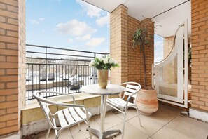 Apartment | 2 bedrooms - Cromwell Style II - 353pw (London)