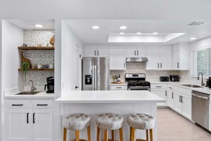 House | 3 bilik tidur, Internet 