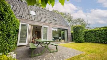 Buiten dineren